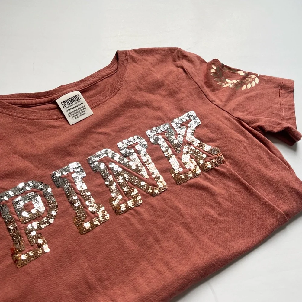 🩷VICTORIA SECRET PINK SPARKLE BLING PINK SHORT SLEEVE TEE SHIRT TOP SIZE XS - Picture 1 of 14